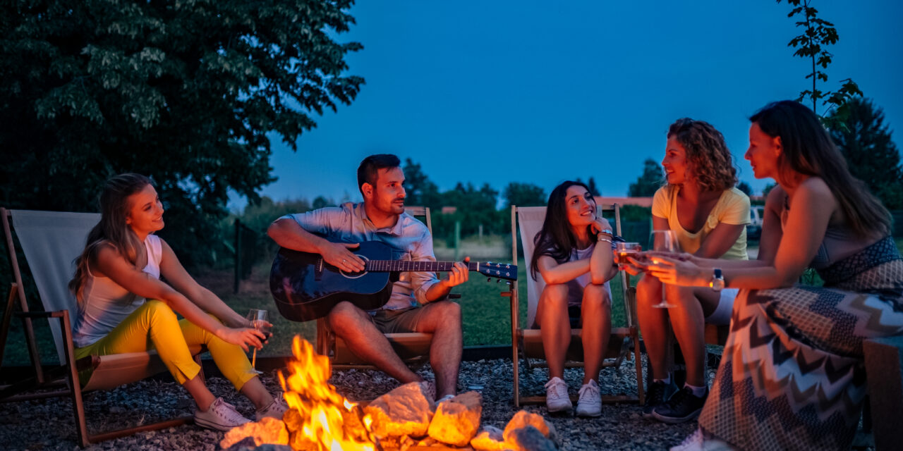 Top Reggae Tracks to Set the Mood for a Romantic Night